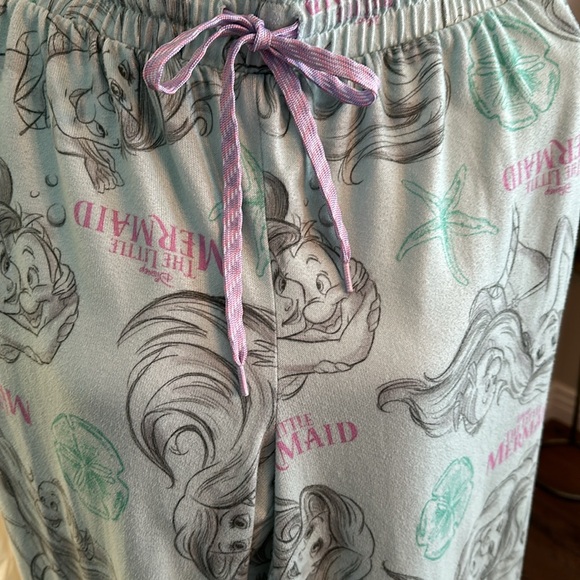 Disney princess the Little mermaid pajama bottom size 12/14 - Picture 2 of 4